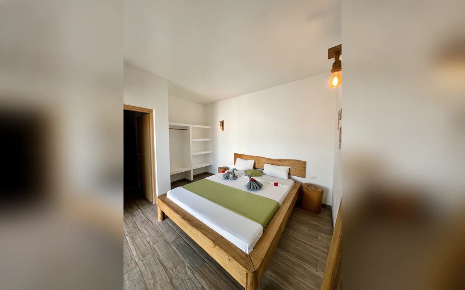 Camera con bagno privato — La Base Hotel, Zanzibar (foto 2)